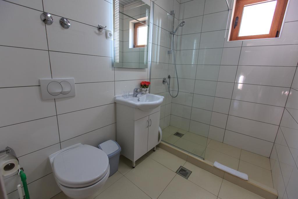 Apartments Matkovic Lux Сутоморе Экстерьер фото