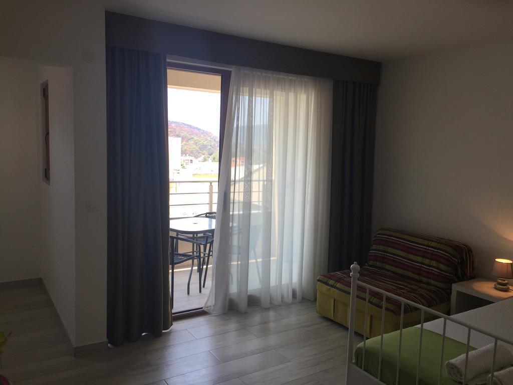 Apartments Matkovic Lux Сутоморе Экстерьер фото